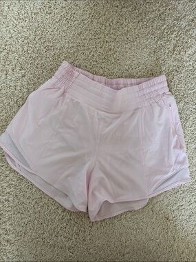 Women's Light Pink LuLulemon hotty hot short